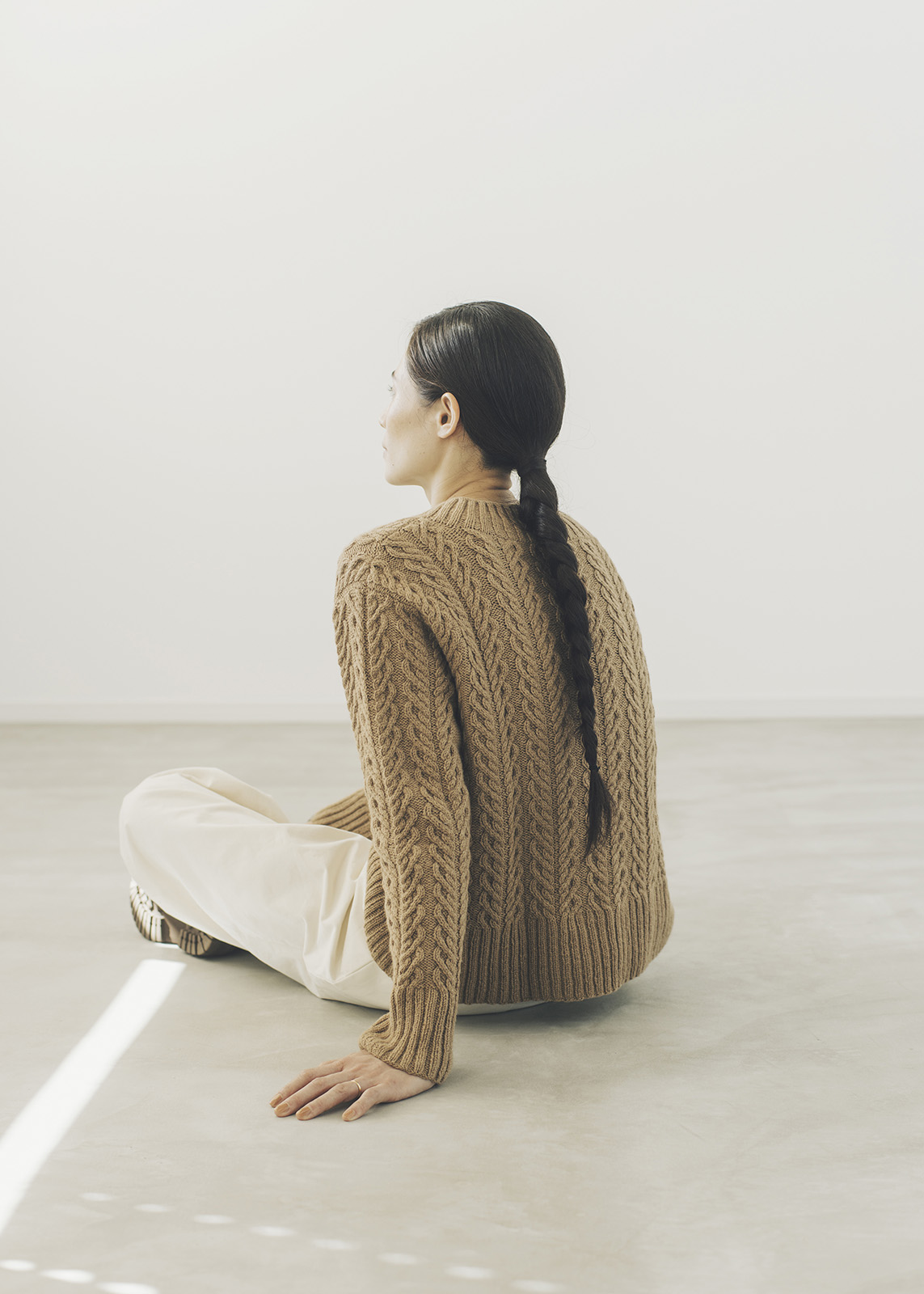 Nomadnoss Temee Pullover Strickkit Kamel Zopf