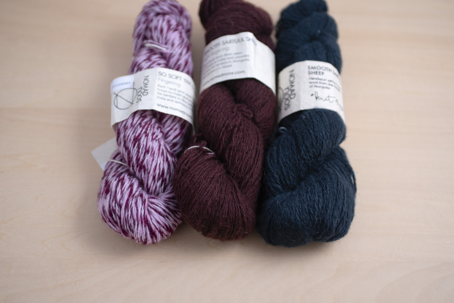 Nomadnoos Simply Enjoy Wind Schal Strickkit Yak Sartuul
