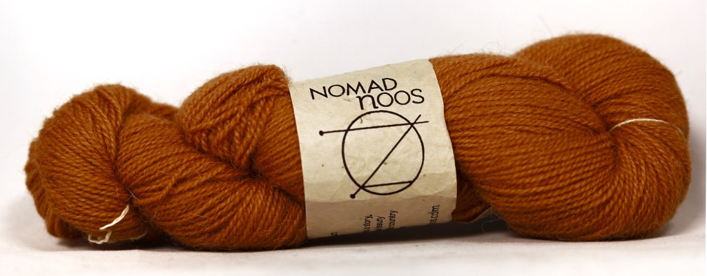 Nomadnoss Simply Enjoy Dyyni Schal Strickset Kamelhaar