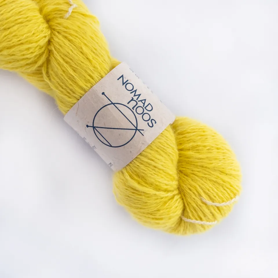 Nomadnoss Smooth Sartuul Strickgarn Flowers Hair Fingering